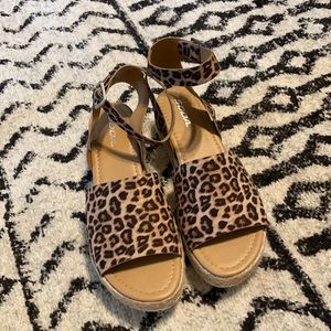 Leopard print wedges